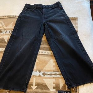 AE Straight Super High Waisted Baggy Wide- Leg Ankle Jean (regular)